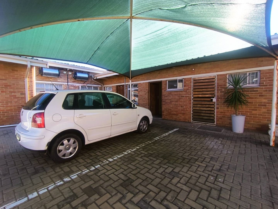 1 Bedroom Property for Sale in Hospitaalpark Free State